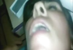 دانش سایت فیلمهای سکسی آموز گمراه یک راننده غول پیکر، امیدوار است که این کمک خواهد کرد که او را در امتحانات پرواز نیست. پسر موافقت کرد که به او کمک کند و او را بر روی میز انداخت، عمیقا کاوش دیک خود را در عیار کس