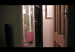 این شخص بلاندی دهان پر از فیلم سکیس ایرانی اسپرم را ریخت