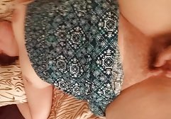 عوضی سکسی ورزش ها با الاغ الاستیک دیک بزرگ و فشار سکس متحرک اسپرم در دهان او می شود