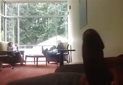 فاحشه کلیپسکسی ایرانی دارای موی سرخ با مشاعره مشاعره لعنتی خروس